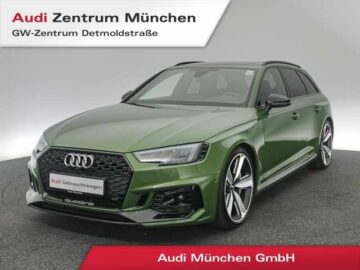 Audi RS4 Avant 2.9 TFSI qu. Dynamik Keramik B&O Pano