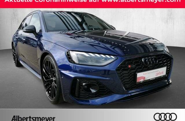 Audi RS4Avant +RSAGA+PANO+ASSIST. STADT+MATRIX+B&O
