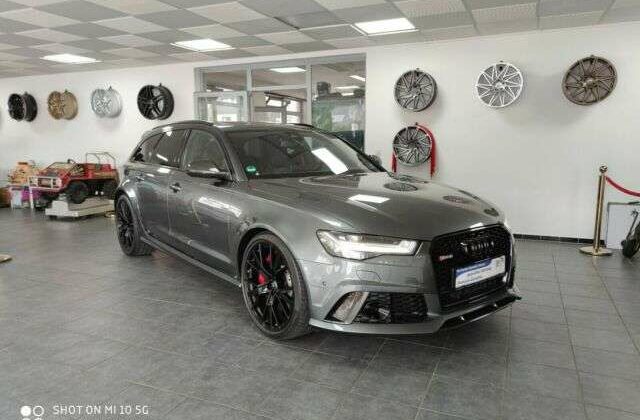 Audi RS6 performance *Akrapovic*Bang&Olufsen*Carbon*