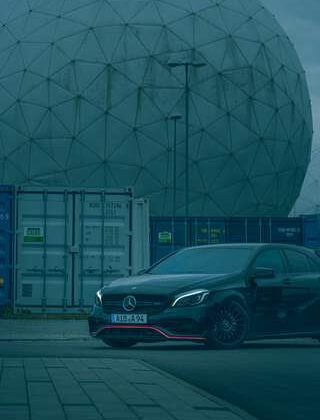 Mercedes-Benz A 45 AMG -Klasse 4Matic Speedshift 7G-DCT PETRONAS 2015