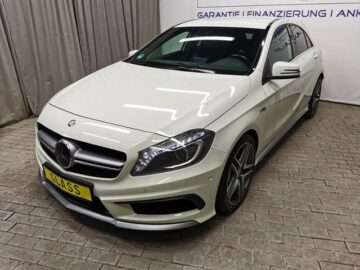 Mercedes-Benz A 45 AMG 4-Matic *Navi| Alcantara| Harman Kardon*