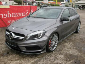 Mercedes-Benz A 45 AMG A -Klasse A 45** AMG Plus Paket**
