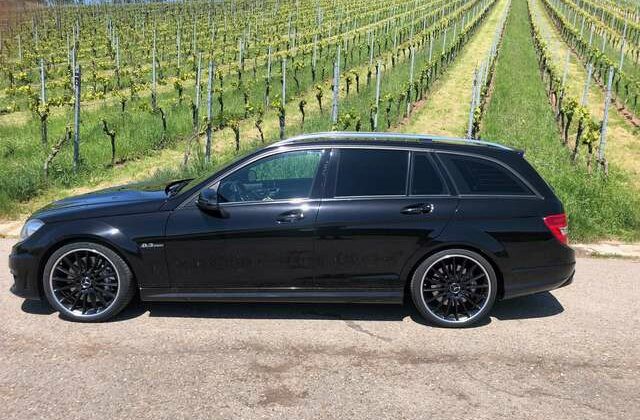 Mercedes-Benz C 63 AMG-Klasse T SPEEDSHIFT MCT Performance Package