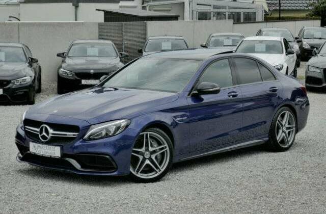 Mercedes-Benz C 63 AMG*635PS*BURMESTER*PANORAMA*WENIG KM*NAVI
