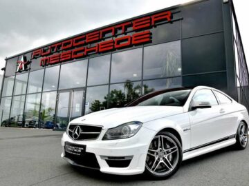Mercedes-Benz C 63 AMGCoupe 6.2 V8 COMAND* Originalzustand !*