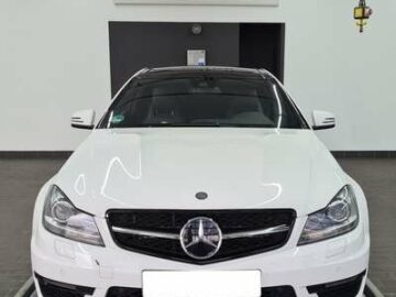 Mercedes-Benz C 63 AMGCoupe Distronic-Plus, Panorama, Kamera