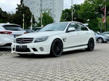 Mercedes-Benz C 63 AMG*LIM*KAMERA*SCHIEBEDACH*LEDER*NAVI*XENON
