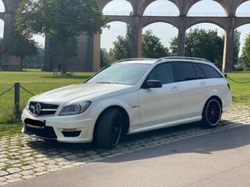 Mercedes-Benz C 63 AMGmit MB 100 Garantie und neuen Bremsen