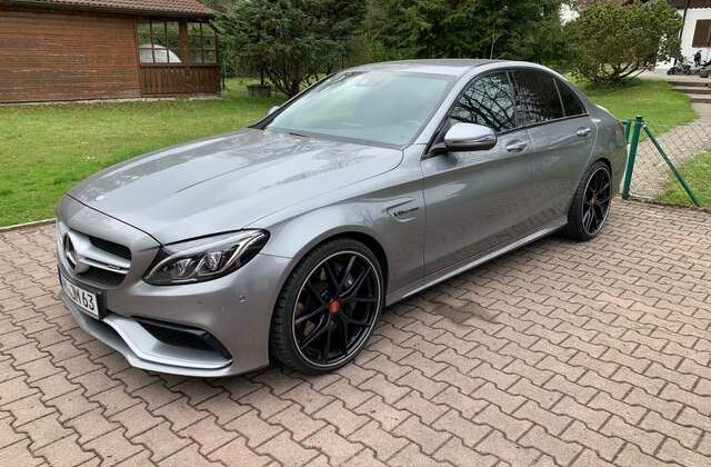 Mercedes-Benz C 63 AMG Performance-AGA, Service neu, Bremsen neu, 8-fach
