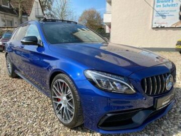 Mercedes-Benz C 63 AMGS Head-UP /Panorama /Performance Sitze