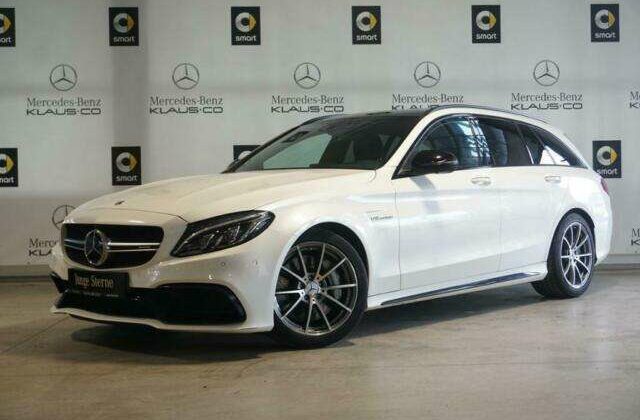 Mercedes-Benz C 63 AMGT-Modell Sitzklima+Designo+Burmester