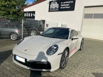 Porsche 911Carrera Coupe, Sportabgas,Glasdach,Kreide