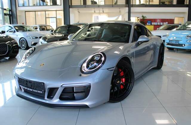Porsche 911 CARRERA GTS PDK 450PS SPORTDESIGN CHRONO ALU20 TOP