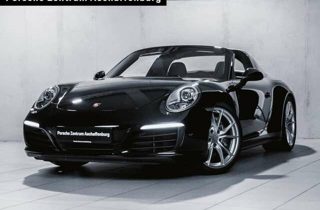 Porsche 911Targa 4 20 Zoll PASM-10 Sportabgas