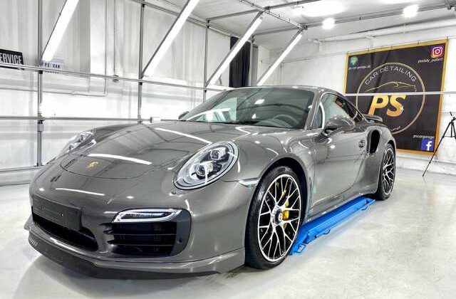 Porsche 911Turbo S approved burmeester