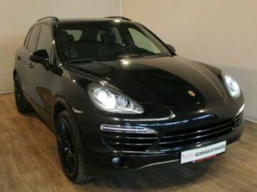 Porsche Cayenne 3.0 V6 Diesel PANO-KEYLESS-NAVI-BOSE-AHK