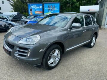 Porsche Cayenne Basis. Luftfederung.Xenon.Leder.Navi.Pdc