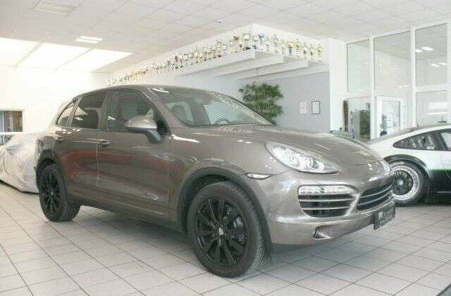 Porsche CayenneDiesel Panorama, REAR-Entertain, 20″Zoll