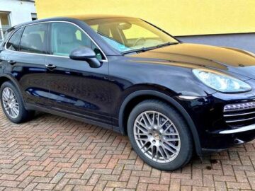 Porsche CayenneS top gepflegt Bose System / 8x Alu & 8x Reifen