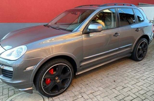 Porsche Cayenne Tiptronic S GTS