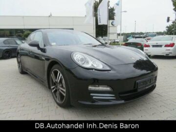 Porsche Panamera 4 S Navi Leder Bi-Xenon PDC SHZ SD 20″
