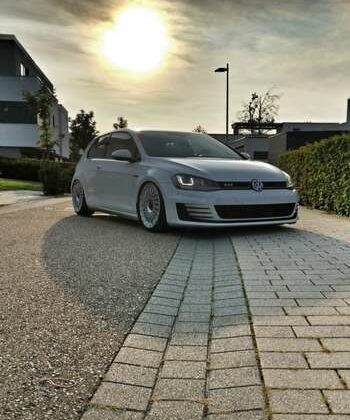 Volkswagen Golf GTI H&R Deep 19 Rotiform Static Airride