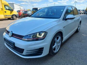 Volkswagen Golf GTI VII 2.0 TSI GTI BlueMotion Tech