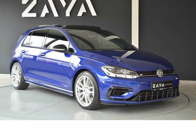 Volkswagen Golf7 R 2.0 TSI 4.Motion*DSG*AKRAPOVIC*PANO*