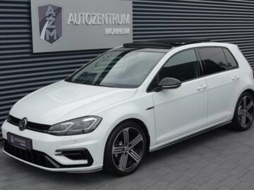 Volkswagen GolfR 4-MOTION+ PANORAMA+ NAVI+ LED+ KAMERA+