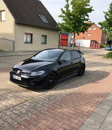 Volkswagen GolfR 4Motion (BlueMotion Technology) DSG