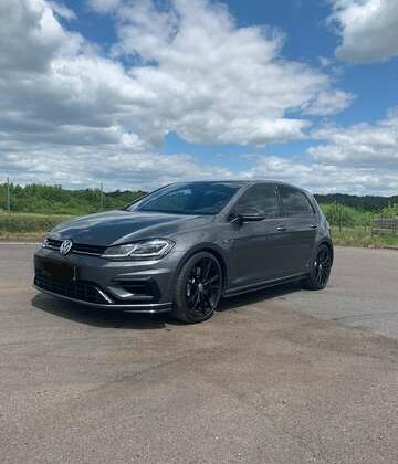 Volkswagen GolfR 4Motion (BlueMotion Technology)