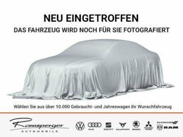 Volkswagen GolfVII 2.0 TSI R 4M. ACC LED Navi Pano PDC