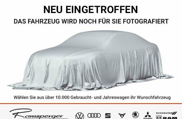 Volkswagen GolfVII 2.0 TSI R 4M. ACC LED Navi Pano PDC