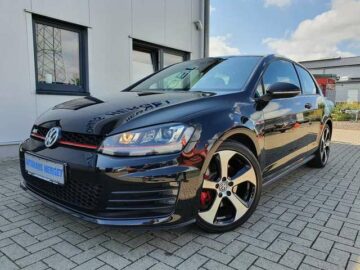 Volkswagen GolfVII GTI BMT 1.Hand/Scheckheft/Ambientebelechtung/B
