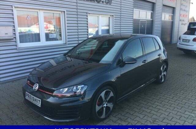 Volkswagen GolfVII GTI LEISTUNGSSTEIG 305 PS+RENNSP.KUP