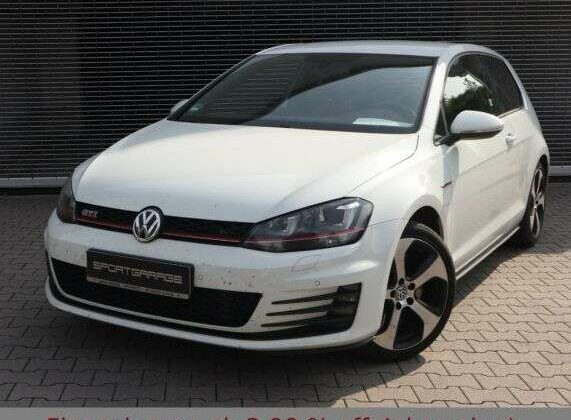 Volkswagen GolfVII GTI Performance Bi-Xenon DYNAUDIO AHK