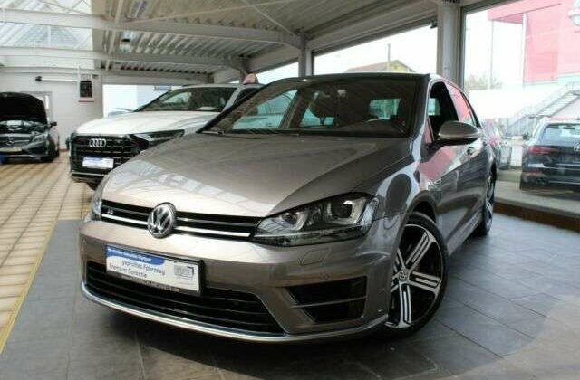 Volkswagen GolfVII Lim. R BMT 4Motion DSG Leder Navi