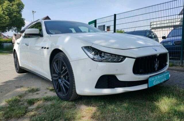 Maserati Ghibli 3.0 V6 Diesel Automatik+BELÜFTETE SITZE+